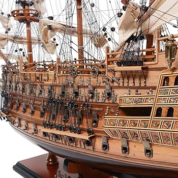 sovereign of the seasの模型　値下げ対応可能 Amazon.com: Old Modern Handicrafts Sovereign of The Seas No